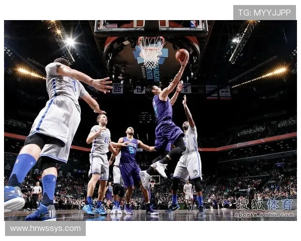 热火与黄蜂激战在即球迷期待精彩对决与精彩表现